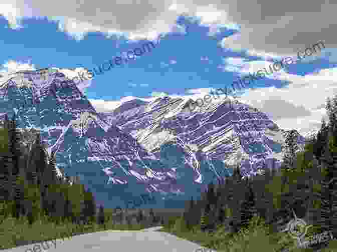 Scenic Drive Along The Icefields Parkway The Great Western Canada Bucket List: One Of A Kind Travel Experiences (The Great Canadian Bucket List 3)